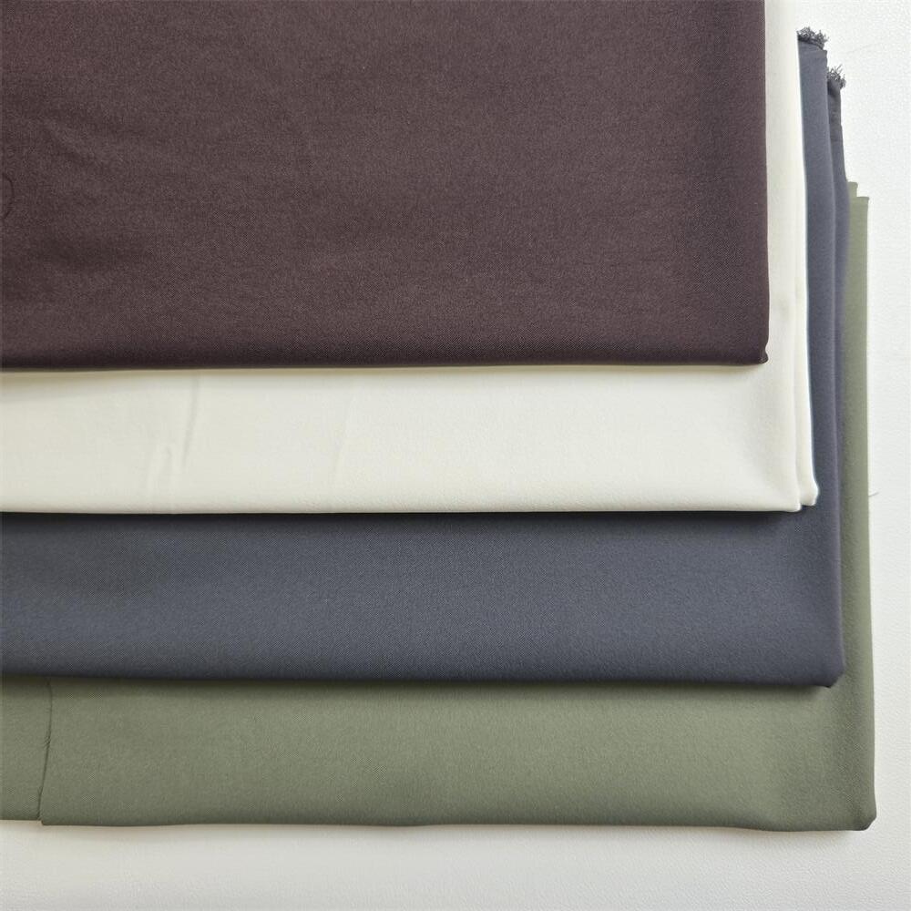 70D Twisted Semi-dull Nylon 2/2 Twill 4-Way Stretch Fabric 3 Twill 4-Way Stretch